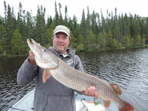 Discovering Napken Lake : A Remote Ontario Fishing Experience