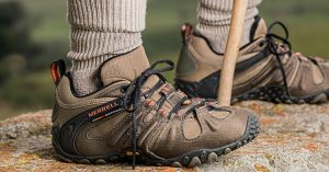 Read more about the article Merrell vs. Salomon 2024 – Which is the Best Hiking Boot?